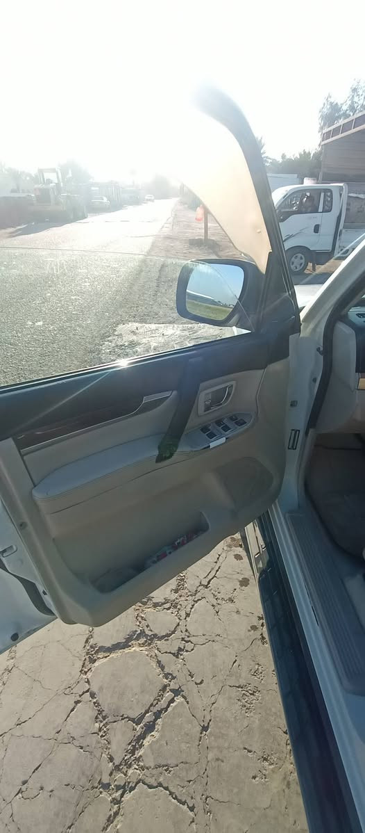 سلام عليكم باجيرو حبتور صدفي خليجي ٢٠١٠بغداد  ابسمي مشروع وطني تحويل ثانيوم    مواصفات فتحه حساسات تحكم ستيرن جهتين زراكات لايت صاج دشبول حاكيه تلفون ابلوتوث تبريد ثلج ١٢سماعه مواصفات الحبتور معروفه سياره مال جناي سياره في بغداد 
سعر145 وبيهه مجال 
رقم الهاتف ***********
