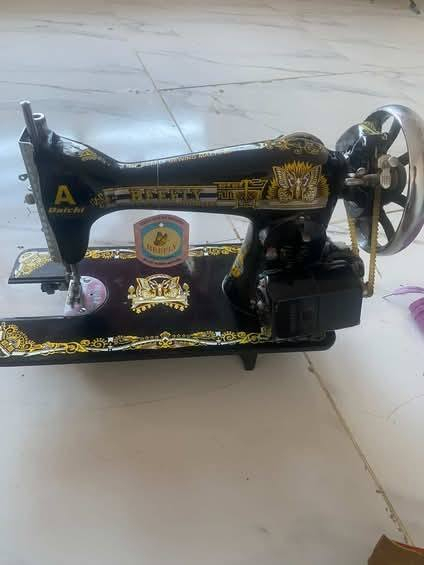 سلام عليكم البيع مكينه خياطه بعدهه جديده ما مستخدمه عنوان ديالى بعقوبة السعر 150 وبيهه مجال قليل


**إذا كنت صاحب هذا الإعلان وتريد حذفه لأي سبب، رجاءا أرسل رسالة إلى الدعم الفني**