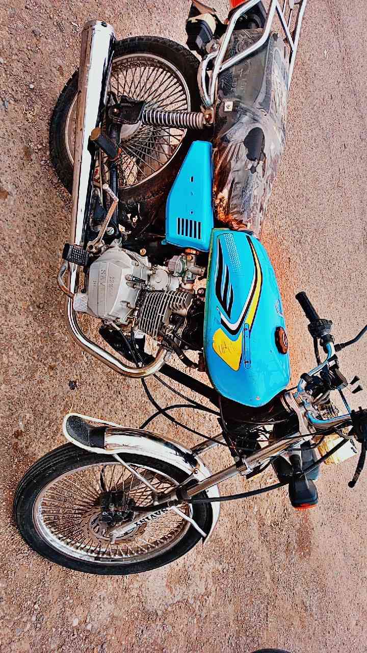 سافان موديل 2019 كير 5 اوراق مكاتبه موجود سعر 450 عنوان السليمانيه ئەم ماتۆڕە بۆ فرۆشتن مۆدێلەکەی ساڤانی مۆدێل 2019 گێڕ5 نرخی 450 اوراقیشی لەگەڵە ***********
