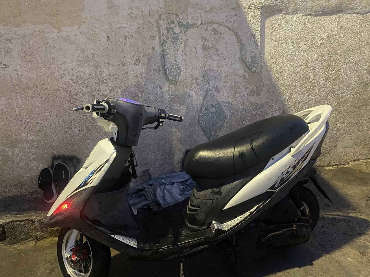 السلام عليكم دراجة ماكس للبيع كفالة عامة سعر 700وبيهة مجال بسيط مكان ديالى بعقوبة


**إذا كنت صاحب هذا الإعلان وتريد حذفه لأي سبب، رجاءا أرسل رسالة إلى الدعم الفني**