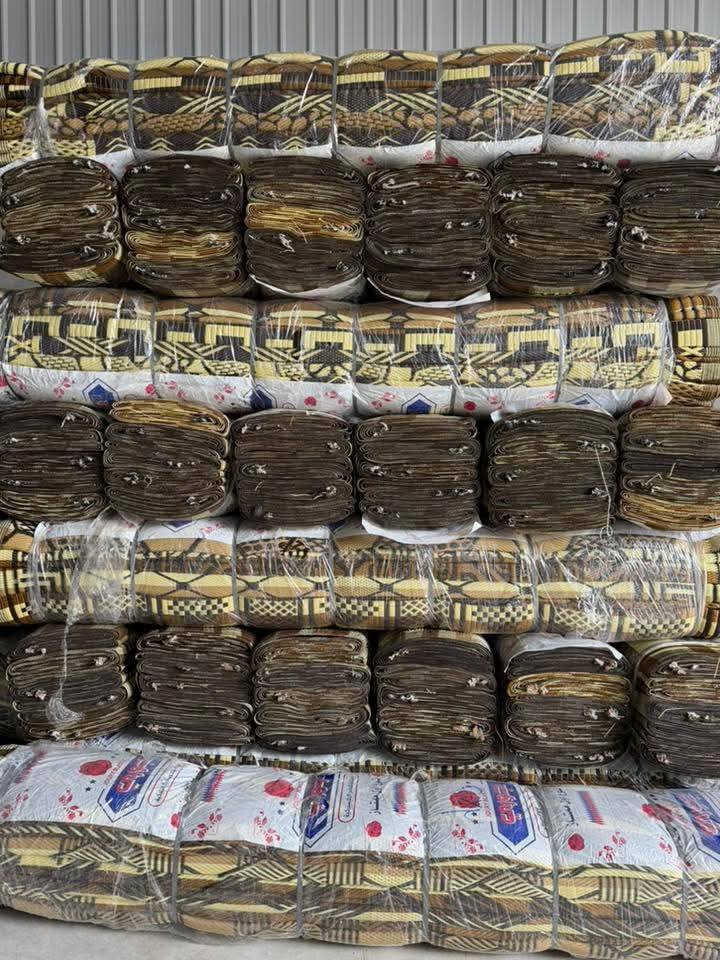 حصيرة
حصيرة ٣*٥ السعر ٢٥ 
حصيرة ٤*٣ السعر ٢٠ 
حصيرة ٣*٢ السعر ١٢ 
حصيرة سفرية السعر 5 الف 
يوجد توصيل


**إذا كنت صاحب هذا الإعلان وتريد حذفه لأي سبب، رجاءا أرسل رسالة إلى الدعم الفني**