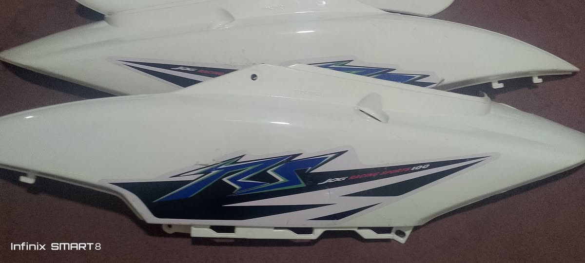 سلام عليكم كفرات ماكس عدله ختم واحد نضيفات زلغ مابيهن جدد مامشدودات مكاني لبصره السعر60 الف واتساب ***********
