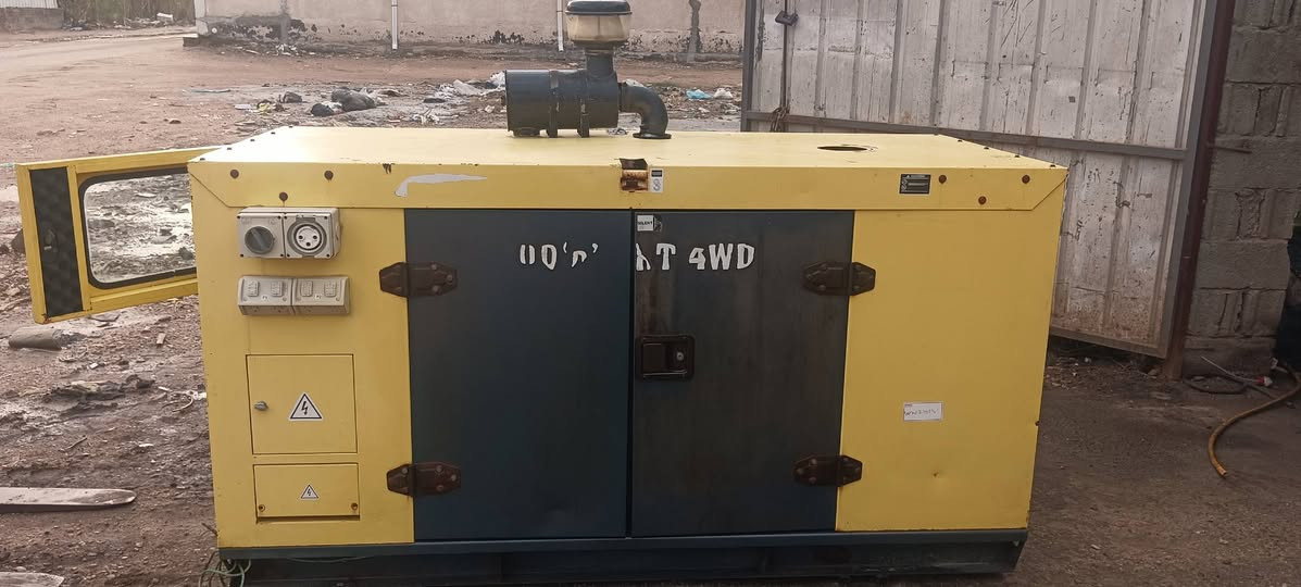 اسلام عليكم 
للبيع مولده كاتم صيني حاويه وارد استراليا  
4 بستم  15 كيلو واط  لوري سومر   دوران 1500 
المولده كلهه بلاد  
العنوان كربلاء 
*********** لاستفسار الرقم بيه واتساب
