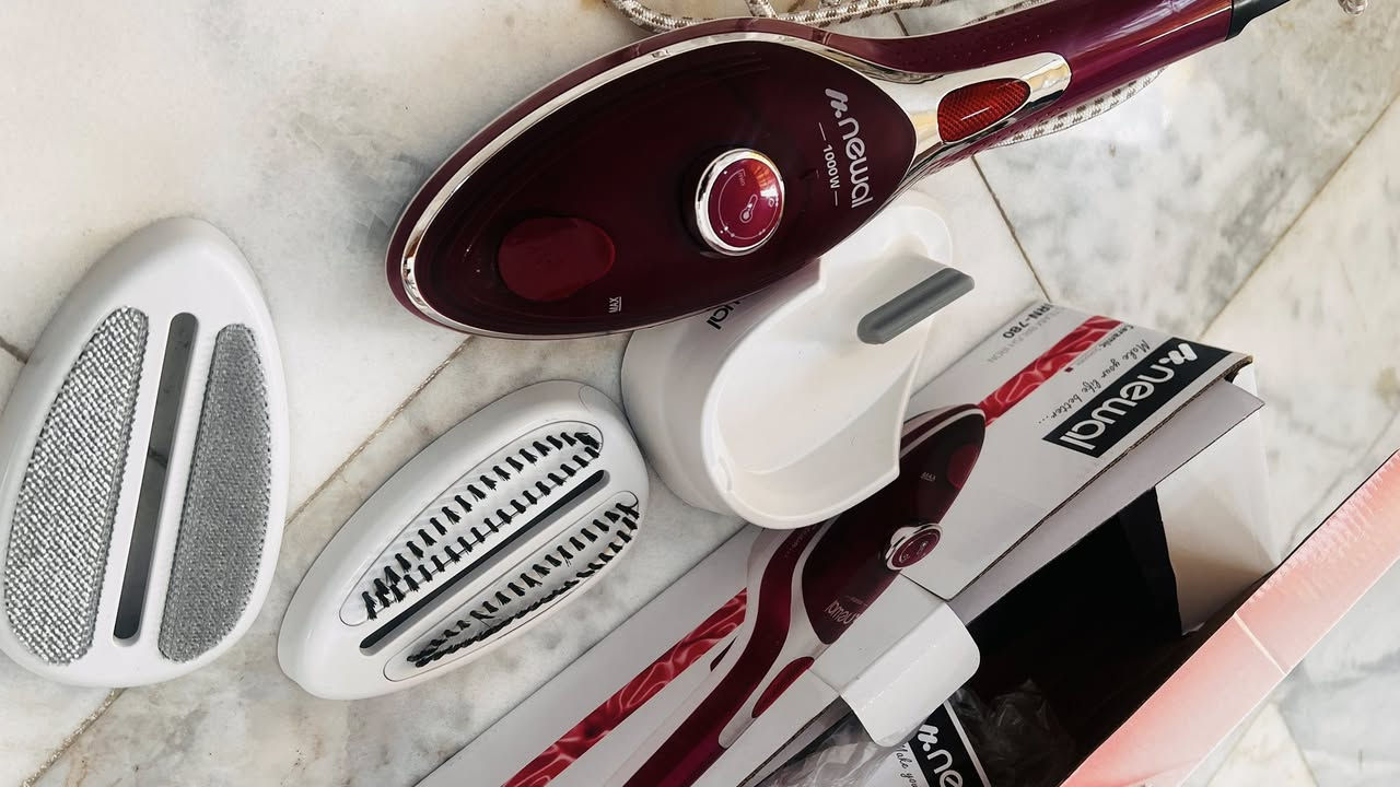 مكاوه ملابس يصير محمول ويصير للبيت بخاري وبدون بخار


**إذا كنت صاحب هذا الإعلان وتريد حذفه لأي سبب، رجاءا أرسل رسالة إلى الدعم الفني**