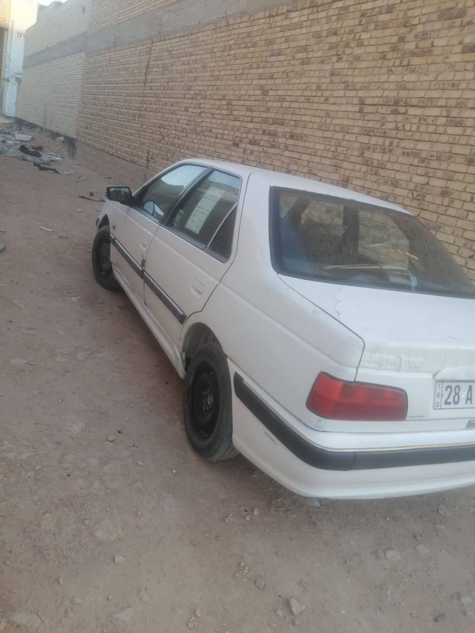 للبيع
بيجو بارص مديل 2011 
مكينه كير حداديه تخم تاير جديد تبريد شغال سنويه لل30
السعر 43 وبيها مجال 
***********
