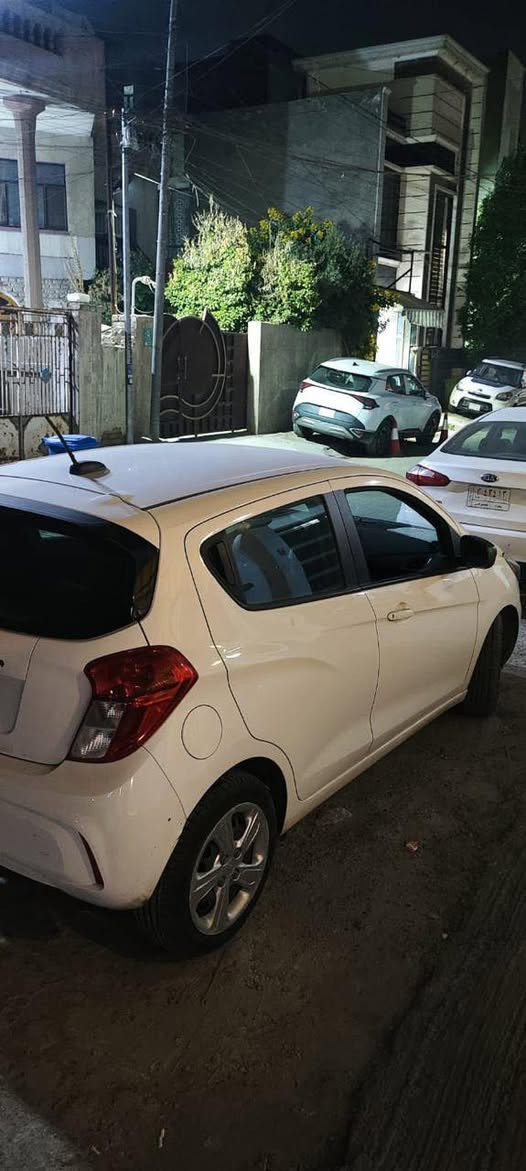 السلام عليكم
سبارك 2021 
سياره حلوه ونظيفة ماشيه 38 الف ميل مكفوله كير مكينه وتبريد كله كفاله ماعدا بارد اباب السايق مبين بلصور 
وصور السونار موجوده والسياره موجوده بغداد الكراده معروضه ب88 وبيها مجال بسيط


**إذا كنت صاحب هذا الإعلان وتريد حذفه لأي سبب، رجاءا أرسل رسالة إلى الدعم الفني**