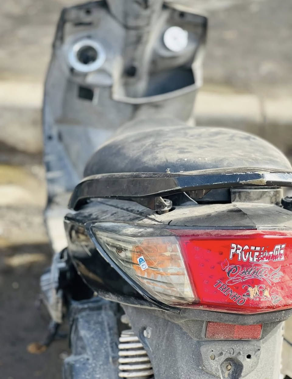 ‏سلام عليكم إخواني سكنس فحل نوزل الدراجه خير منالله السعر550بيهه مجال للشراييتصل واتساب ***********
