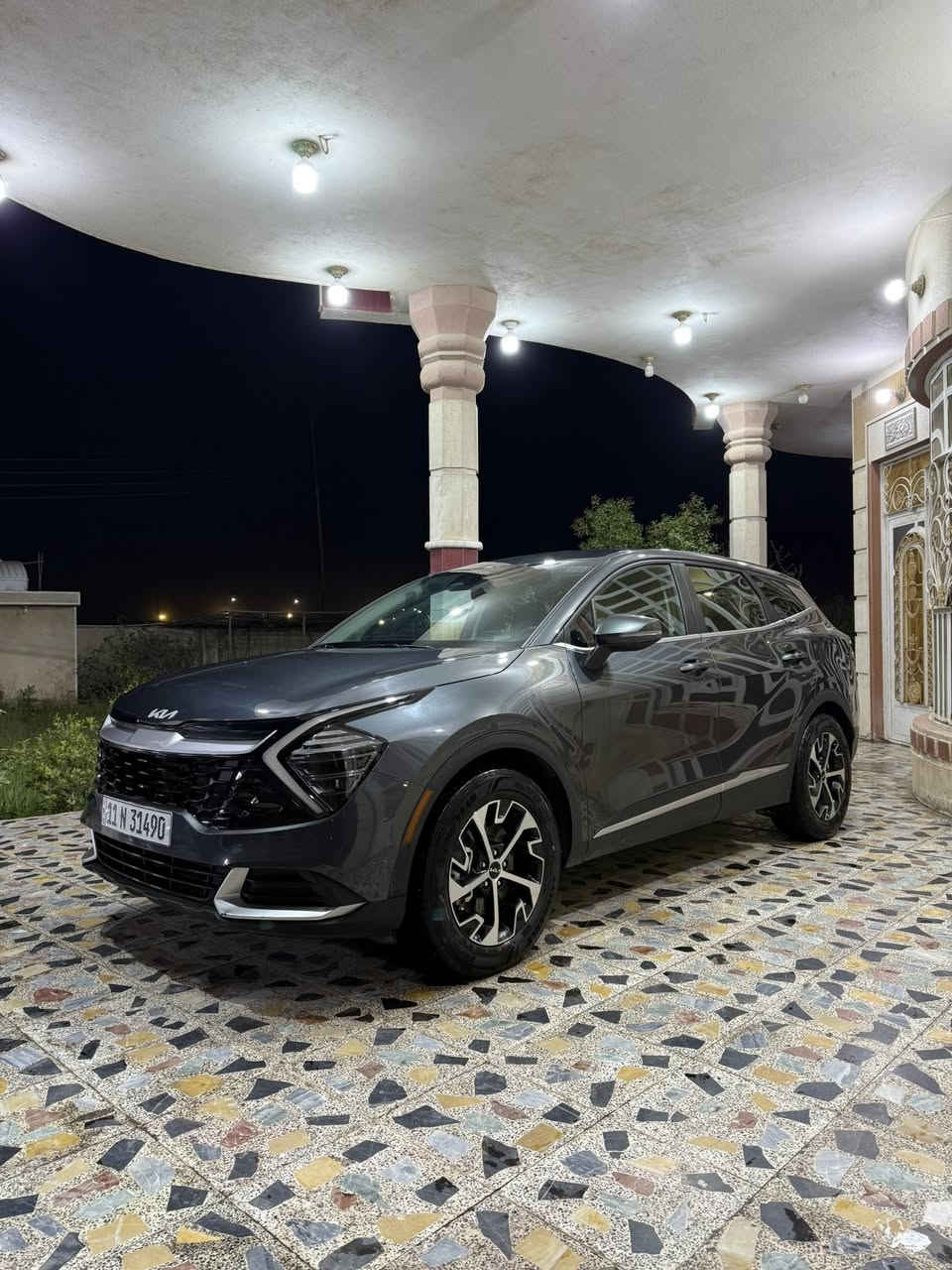 سلام عليكم
البيع سبورتج وارد امريكي

موديل 2024 رقم  بغداد نكليزي

فحص وهزه كله جديد 

ماشيه 37 

السياره كلين وصور في أمريكي

 موجوده في المنشور 

بس اكو شخط جدا بصيط 

في باب الخلفي جهت اليمين

المواصفات نص مواصفات

بصمه تشغيل وتفتيح 

تحكم ستيرن جهتين 

كرسي كهرباء

المقاعد جلد 

اريل فنديشن 

تبريد قطعتين بيانو

ويل كروم

كشنات حار

سايد بريك بصمه

شاشه حجم كبير 

كامره دواره 

بعد بيها هواي مواصفات 

السعر 210 $ بيها مجال بصيط 

العنوان بغداد جسر ديالى الجديد 

تقاطع 9 نيسان 

الاستفسار ***********

ابو محمد الشمري
