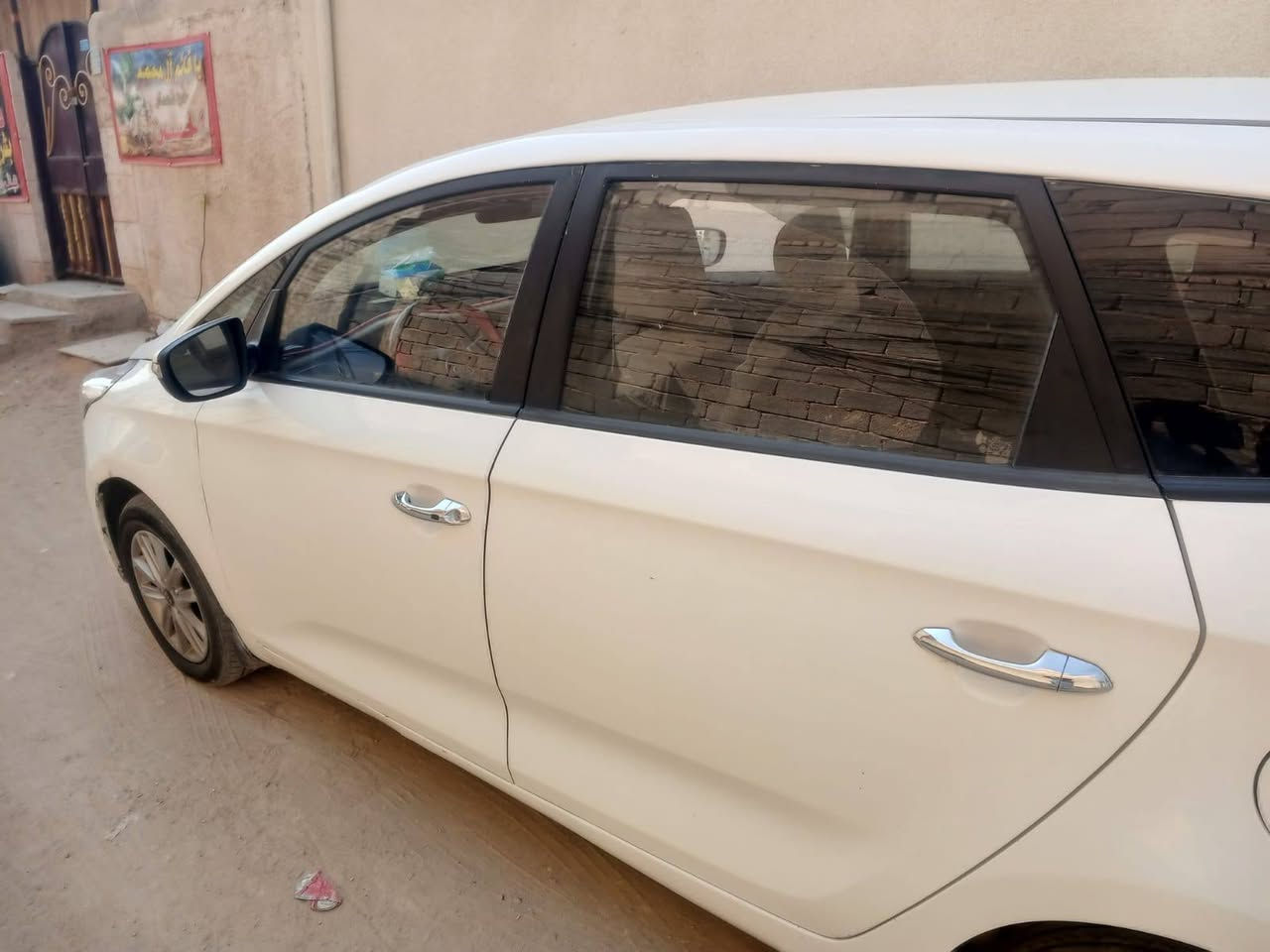 سلام عليكم كيا كارنز موديل 14 خليجي رقم أربيل دولي سيارة متجايه مكفولة من الكص كير محرك تبريد شغال حداديه جديدة 7راكب سعر 105 وبيها مجال بسيط مكان سياره كربلاءوصور الحادث موجودة بامنشور***********
