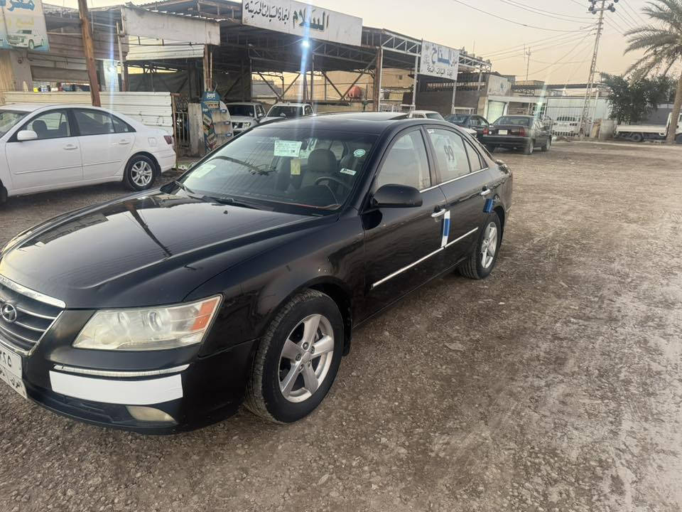 سلام عليكم سوناته مريكي كلين بدون حادث صبغ جاملغ و باب بدون داخل شرط سونار كينه ٢٤٠٠ دوش مكين وكير وحداديه وتبريد وتخم تاير كله جديد تريد وكالة تريد تحويل ٩٥ وبه مجال واسط الحفريه ***********
