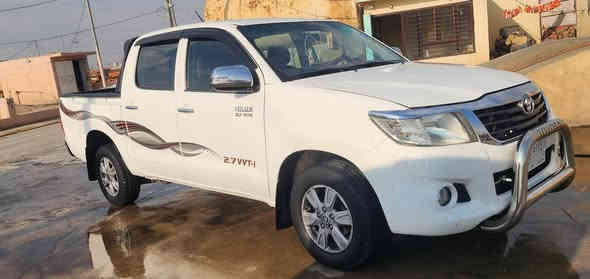 بيكم عذاري 2013 شاصي 12 صبغ جاملغين امامي وبنيد دواخل قليل
محرك كير شرط صدر تاير تبريد تدفئه 
تحكم استيرن اشاير بالمرايات 
كشن منفصل . رقم صلاح الدين  أ
سنويه ل2028 تحويل مباشر 
مكان السياره الحويجه_الحلوات
السعر 158$ مجال قليل 
***********
ملاحظة: بيع نقد فقط
