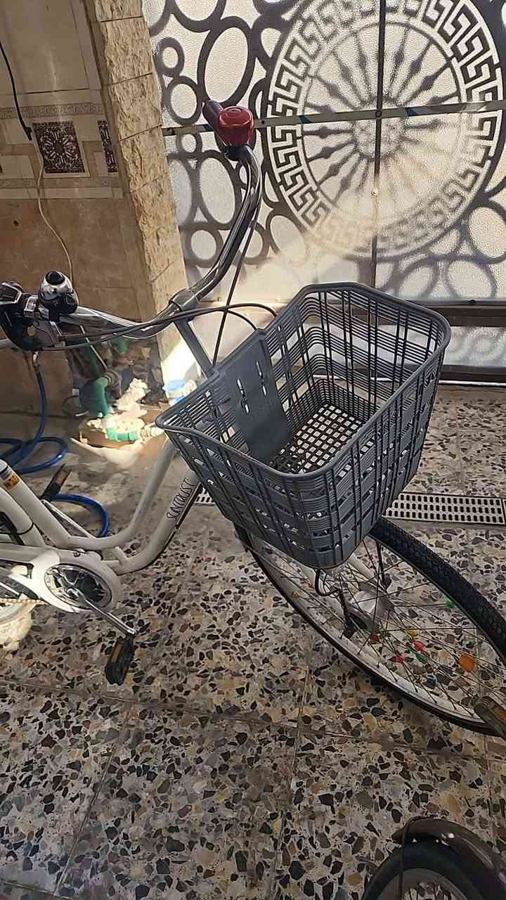 سلام عليكم  البيع  حجم ٢٧ باسكل جديد نظافه ١٠٠ با١٠٠ مكان بغداد الشعب شارع عدن سعره ٩٥ الف نضيف ***********
