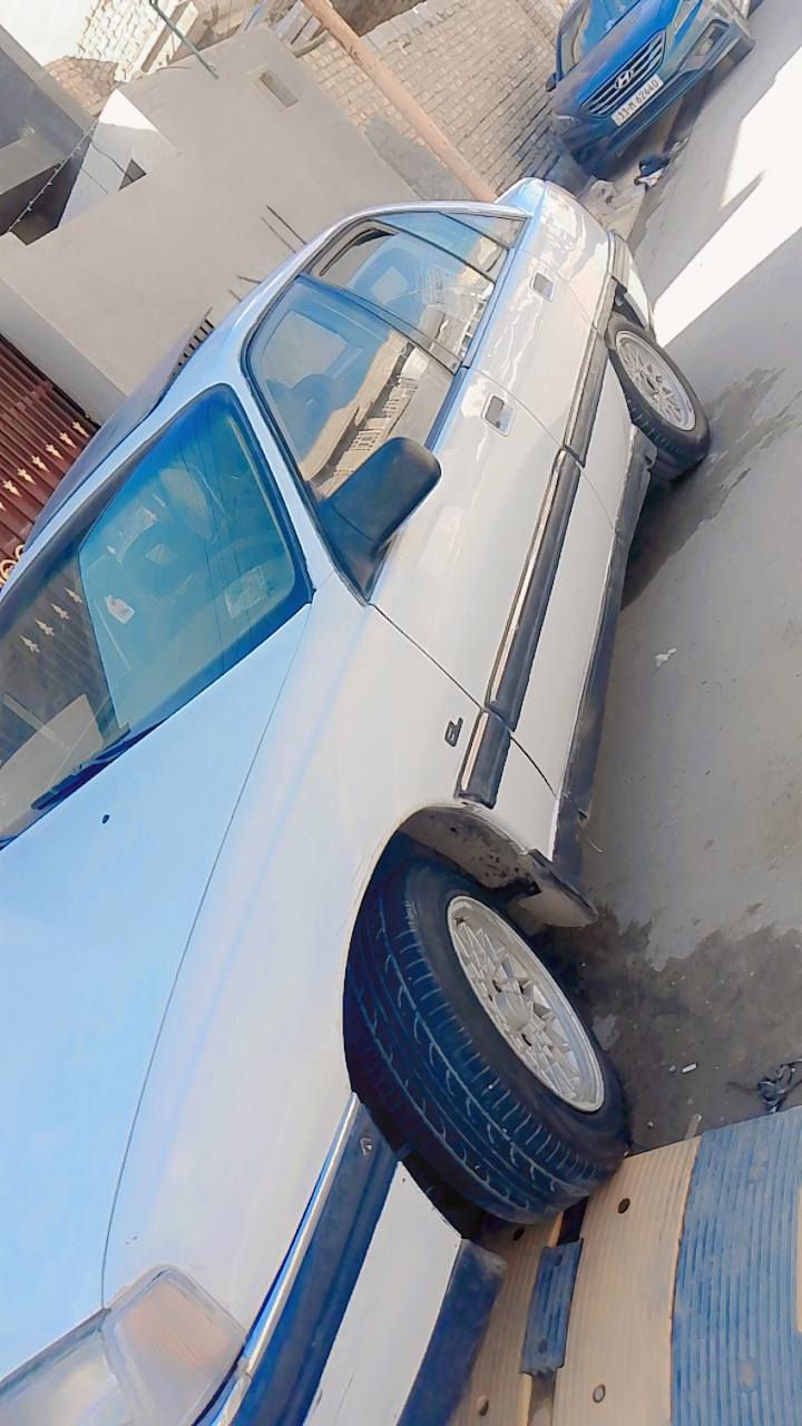 سلام عليكم  ابول وميكه موديل ٩١السياره مصبوقه عام السياره كلشي شقاله زنون عالي ناصي تخم تاير رقم  لانبار تحويل مباشر كير عادي  ترهم وراوس او بيع ميخالف  محرك كير مكفولات  مكان السياره  الفلوجه  السعر ٣٠ وبيه مجال رقم الهاتف *********** واتساب  موجود
