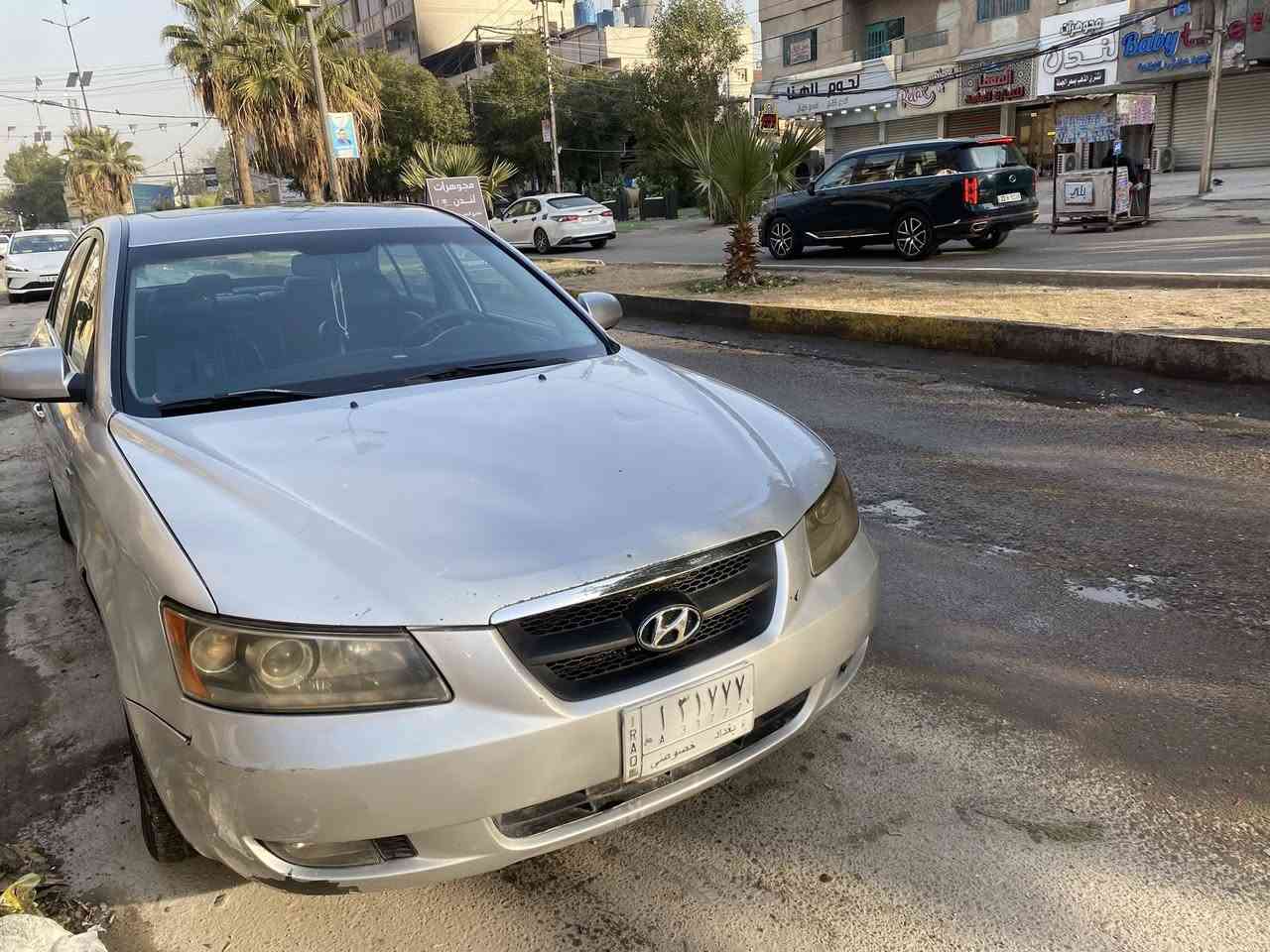 سلام عليكم     سوناتا للبيع مديل ٢٠٠٧ امريكي مكينه ٣٣٠٠ داخل جلد اسود كلش نظيفه الضرر جاملغ ايمن والبنيد امبدل ليبل واحد  ابيع احزام  السيارة مكفوله مكينه وكير  السعر ٨٥ورقه بيه مجال بسيط 
مكاني بغداد 
***********
