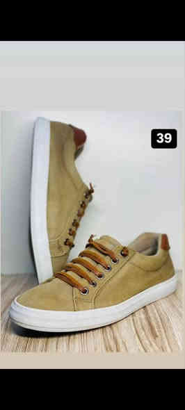 احذيه باله فلس ونص
رقم الاعتماد ***********
يوجد توصيل جميع محافظات العراق 5الف 
مكاني بغداد شعله حي الجوادين
