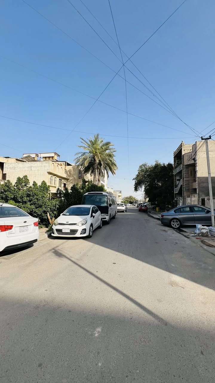 #مكتب_الودق_للعقار
قطعة ارض للبيع شارع فلسطين حي العقاري 
مساحة 100 متر
واجهة 4 متر 
نزال 25 متر
#للأستفسار_يرجى_الاتصال_او_المراسلة 

☎️***********
