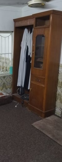 زاويه نظيفه جدا تسكام صاج ارتفاع ٢متر و ٣٠ سم  السعر ١٥٠ الف مجال قليل...