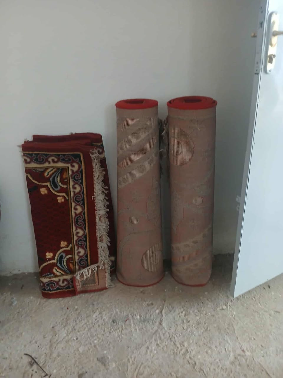 للبيع وللأستفسار رقمي
***********
