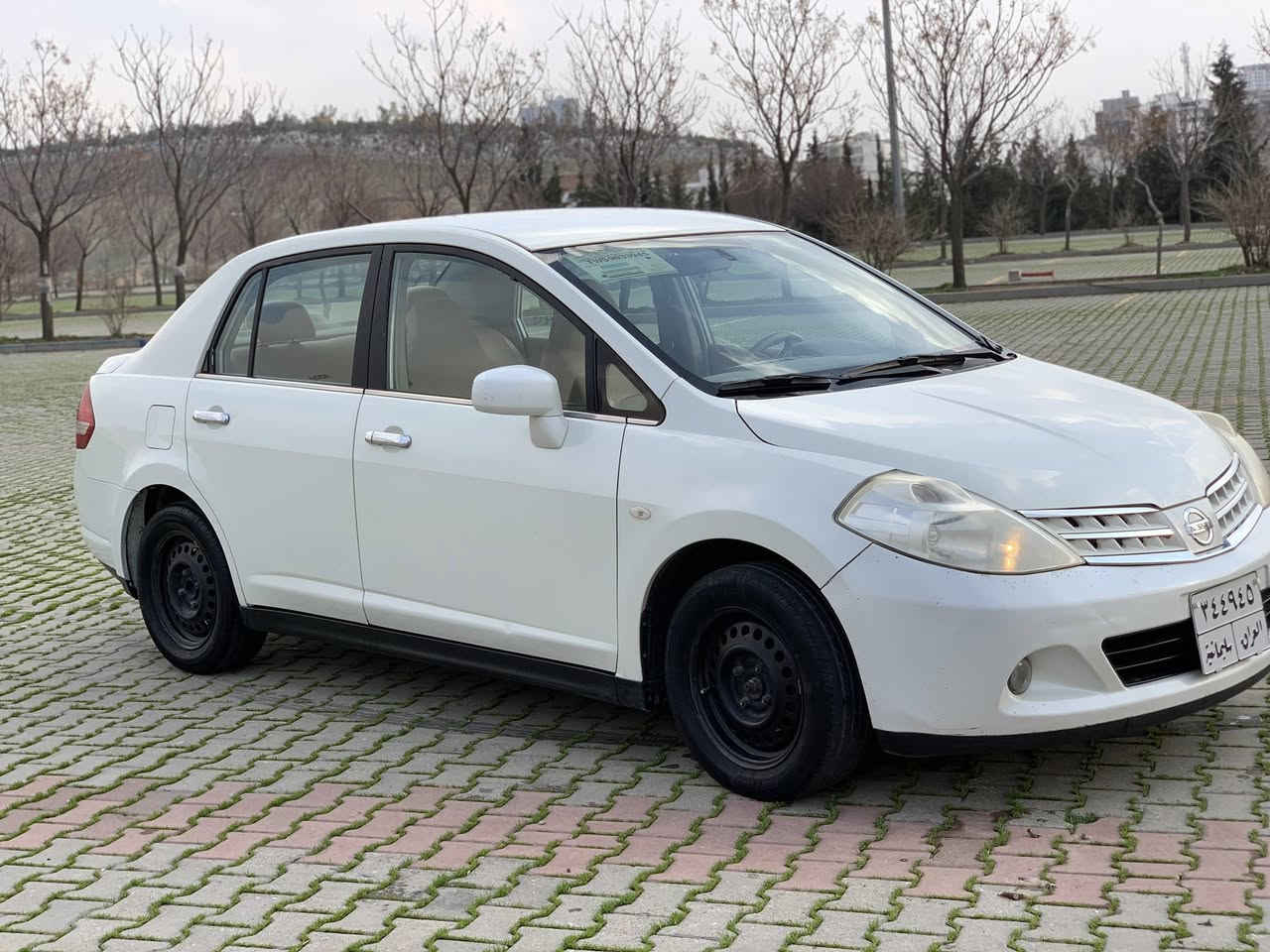 سەرەتا بەناوی خودا 
نیسان تیدا سنوق 
تەنها بۆفرۆشتن مودیل ٢٠٠٩ سپی سەدەف سەنەوی ٥ ڕۆژە بەسەرچوە بەناوی خۆمانەوەیە ڕەسمی سۆنەریم داناوە بەشەرتی گێرو مەکینەو کرانەوە  ١٠٠$وەرەقەو مەجال لە سلیمانیم 
ژ.***********
***********
ئەدمین💙
