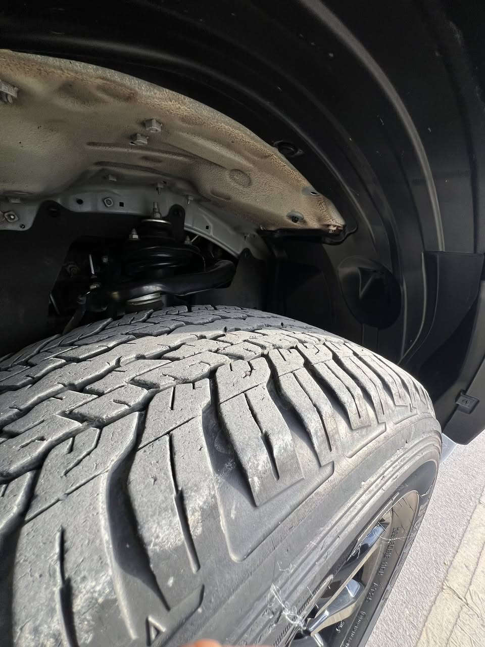 سلام عليكم هايلوكس أفنجر للبيع سيارة بحالت الوكالة جديدة الموديل 2024ماشية ٢٩ ألف رقم بغداد سونار بيهة  المكان بغداد جميلةً  *********** استفسار اكثر اتصال
