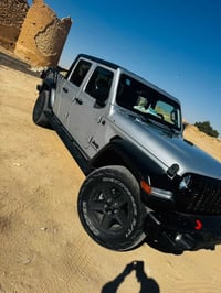 JEEP GLADIATOR الموديل:2022 حجم المحرك:V6 3600 وارد امريكي حادثها فقط ...