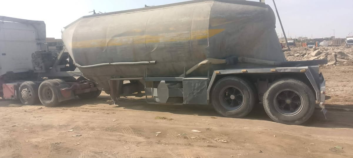 للبيع جهاز لشغل دويز اربعه بستم ضغط تلاث تخم تاير يحمل 43طن العنوان سماوه استفسار‏‪***********‬‏ السعر ٤٥ وبي مجال
