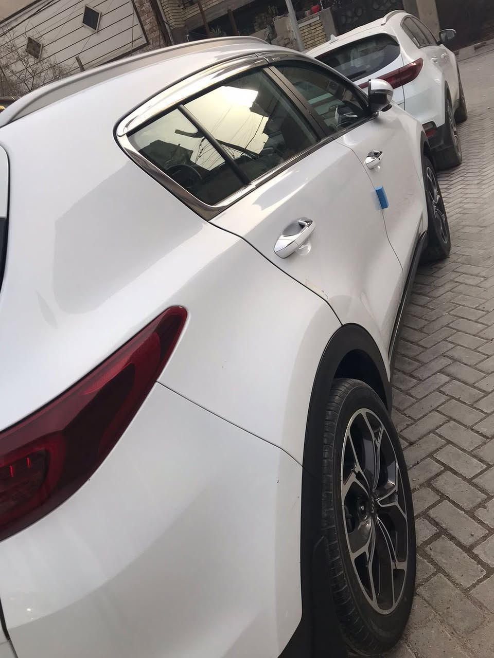 السلام عليكم للبيع  سبورتج خليجي موديل 21 جيتي لاين

 فول موصفات 

ماشيه ٦٥ 

رقم بغداد مكفوله من الصبغ  

السونار داخل المنشور 

‼️السعر علق بتم يجيك السعر بالخاص ‼️

📍مكان السياره بغداد 
  
📞رقم صاحب السياره ***********
