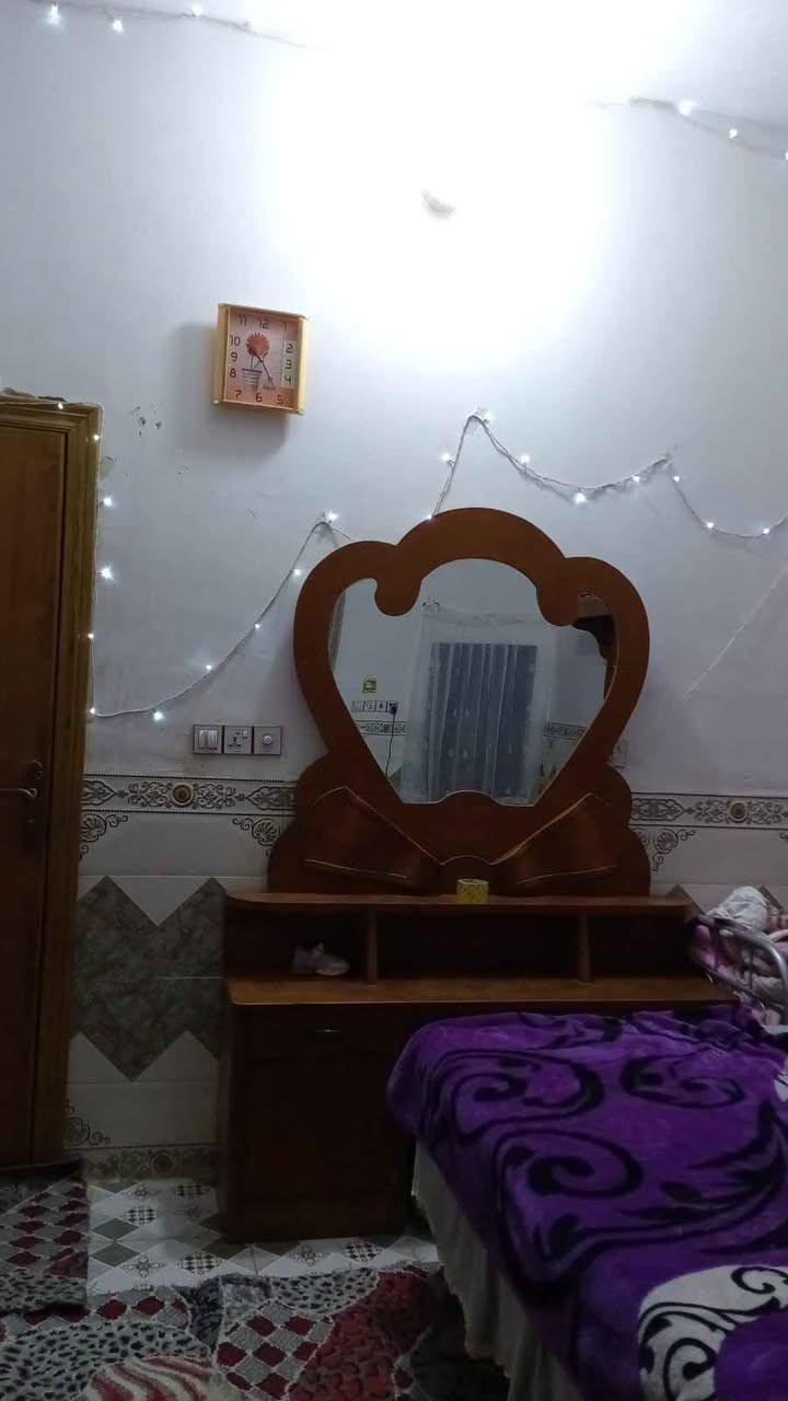 غرفة نوم السعر، 250 كربلاء الشبانات *********** Singapore
