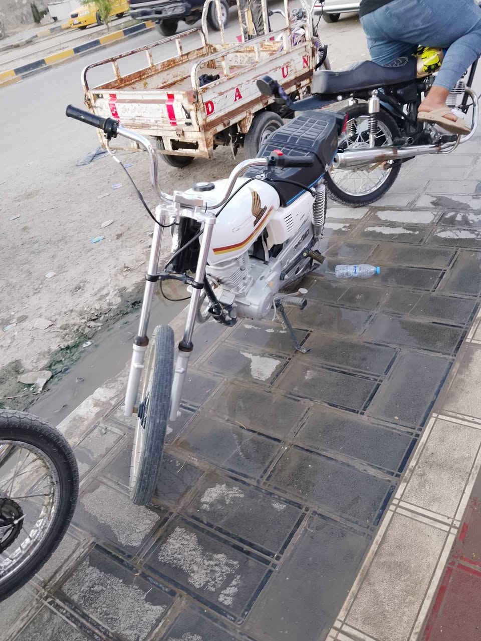 للبيع تعميره 26 وشاصي14 راشه 650وبيه مجال


**إذا كنت صاحب هذا الإعلان وتريد حذفه لأي سبب، رجاءا أرسل رسالة إلى الدعم الفني**