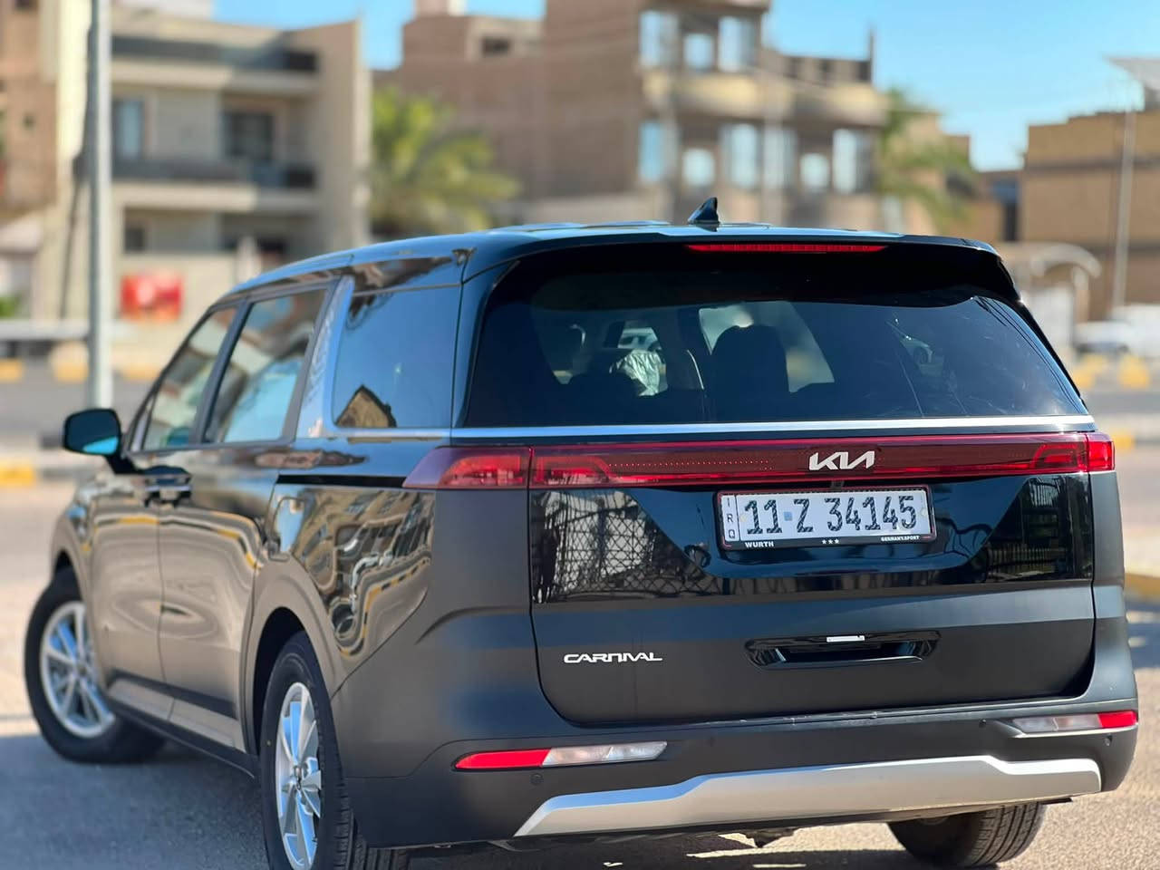 🚗 للبيع | كيا كارنفال 2024 | وارد أمريكا | Clean Title 🚗
✅ موديل 2024
✅ وارد أمريكي – Clean Title
✅ الممشى: 72,000 ميل
✅ السعر: 38,500 دولار

المواصفات:

* ✅ داخلية جلد أسود فخم.
* ✅ مثبت سرعة (Cruise Control).
* ✅ نظام الثبات الإلكتروني (ESC).
* ✅ نظام المساعدة على نزول المنحدرات (Hill Descent Control).
* ✅ كاميرا خلفية.
* ✅ شاشة لمس مع بلوتوث وUSB.
* ✅ أبواب جانبية سلايد.
* ✅ مكيف أمامي وخلفي ثلج.
* ✅ جنوط أصلية.
* ✅ محرك وگير وشاصي بحالة ممتازة.
* ✅ السيارة جاهزة ولا تحتاج أي مصروف.

💰 المطلوب: 38,500 دولار قابل للتفاوض بالمعقول بعد المعاينة.

📞 للاستفسار أو الحجز، راسلني على او
***********

“اللهم صلِّ على محمد وآل محمد”
