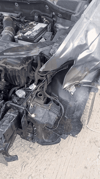 السلام عليكم
فولكس فاجن تاوس موديل2024

محرك 4 سلندر 1500تيربو

السيارة ماشية 36ميل 

الضرر بنيد معدل نصة ومصبوغ والجاملغ معدل واحد ومصبوغ نصة

السعر على الخاص او الاتصال على الرقم. 

***********
