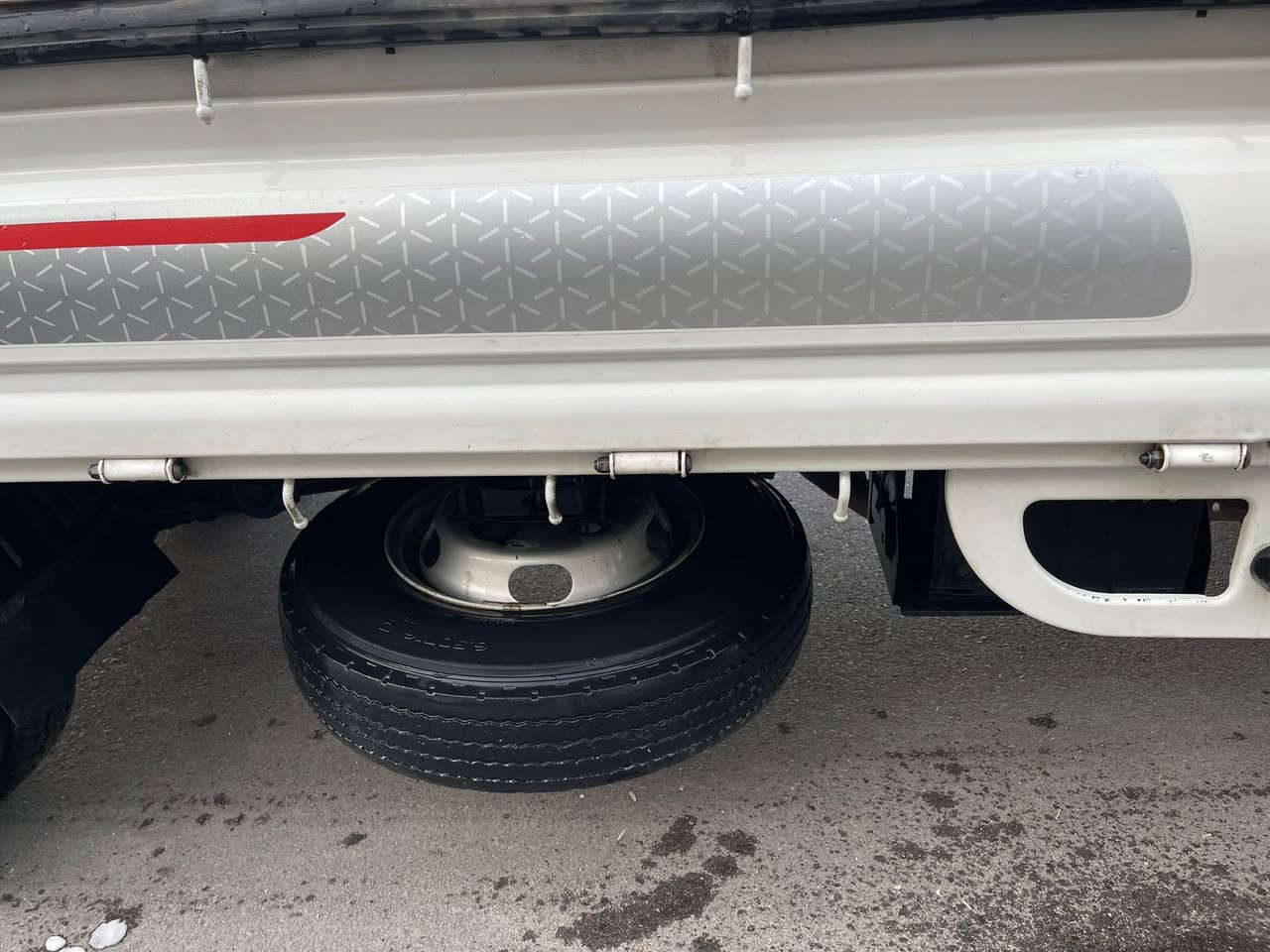 السلام عليكم ورحمة الله وبركاته
كيا فحل
موديل 2015
رقم بغداد
سياره كفاله عامه
تخم تاير جديد
صدر امامي خلفي جديد
سياره جاهزه من كولشي 
مكان السياره بغداد
السعر 135 وبيها مجال 
للاستفسار ***********
