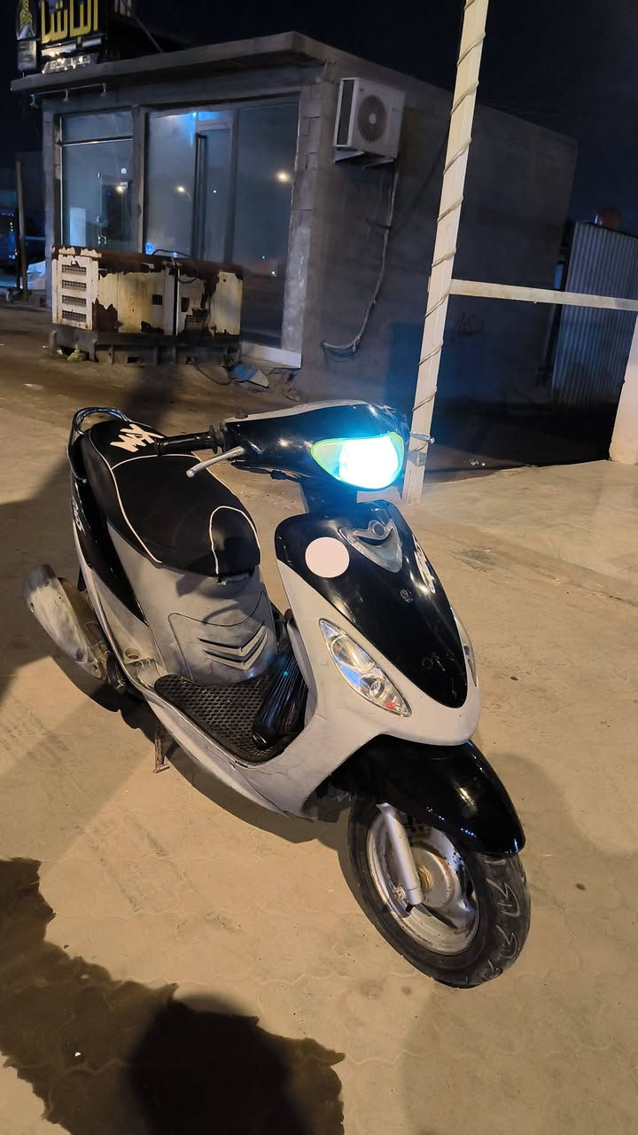 السلام عليكم 
ماكس قجمه بلاديه ختم واحد ما مفتوحه جاهزه ما ناقصه شي السعر 800 رقم الهاتف ***********
