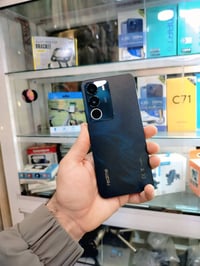 ريلمي C71 • ٢٥٦ جيجا • بطارية ٦٣٠٠