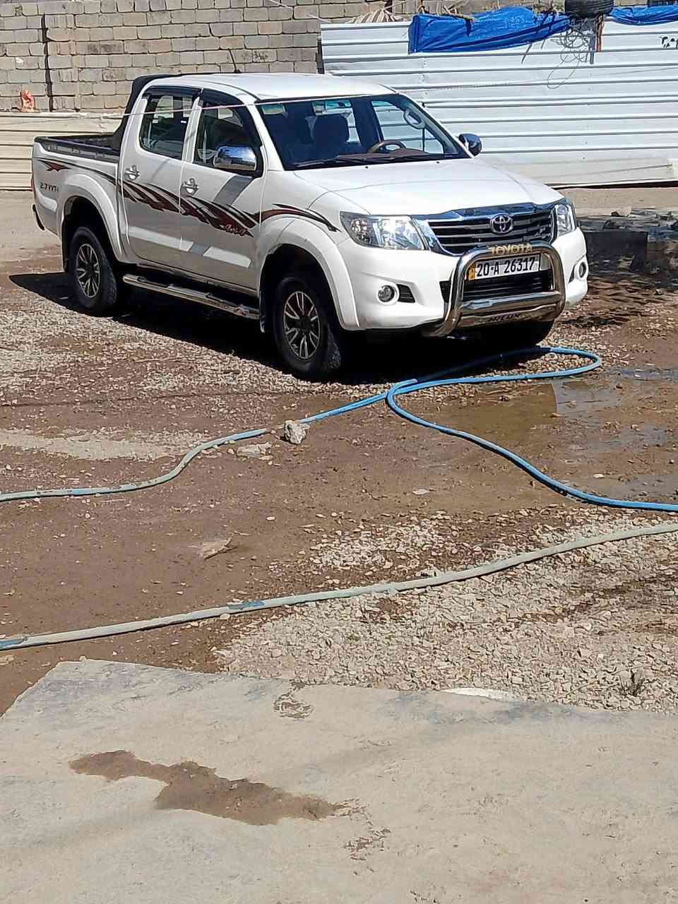 سلام عليكم بيكم فور ويل موديل 2013رقم ديالى اوتوماتيك كير محرك بشرط مكانه ديالى سعر 168وبيه مجال هذا رقمي ***********
