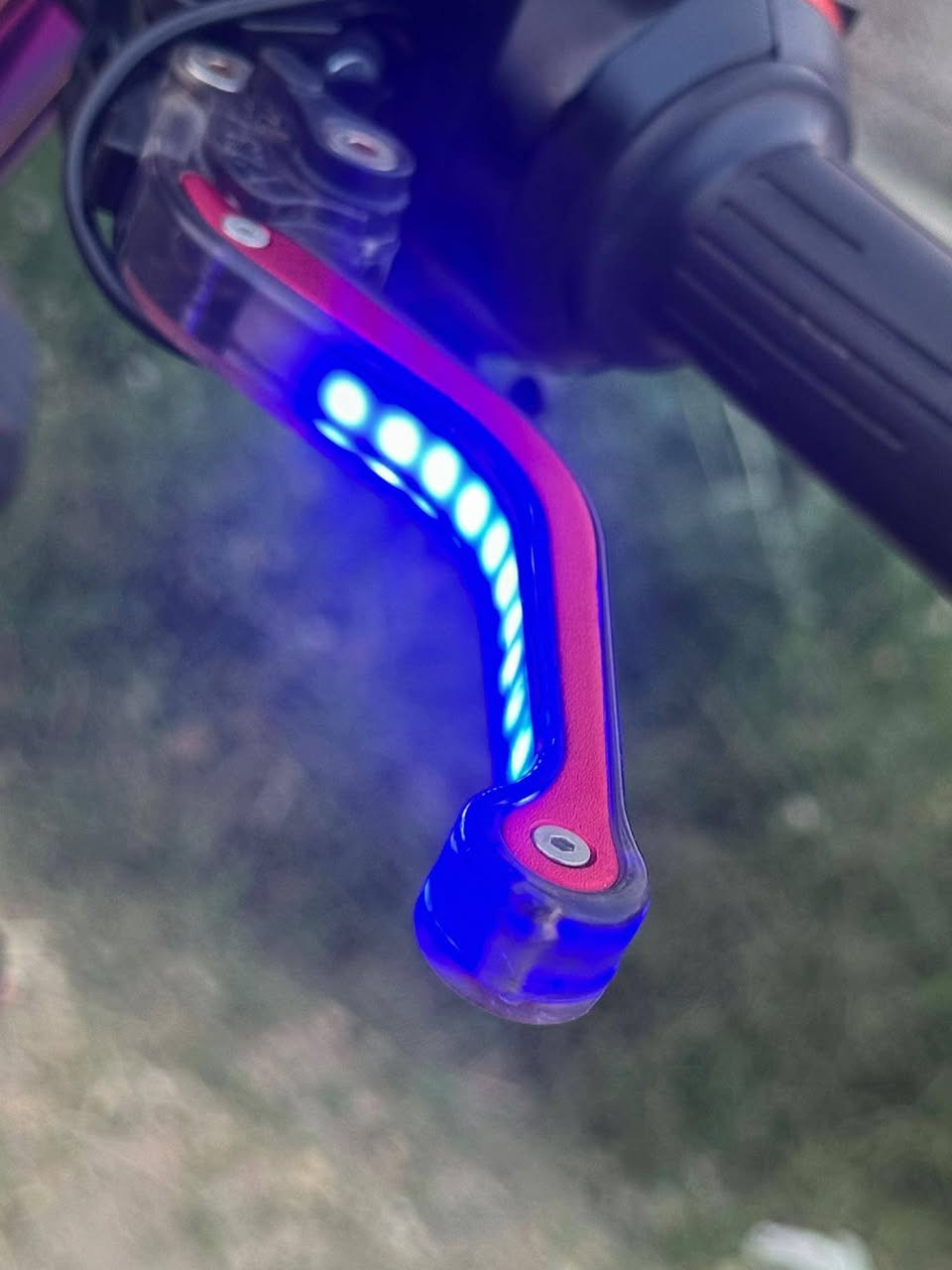 ما طار للبيع 26 السعر 750 وبي مجال***********💔
