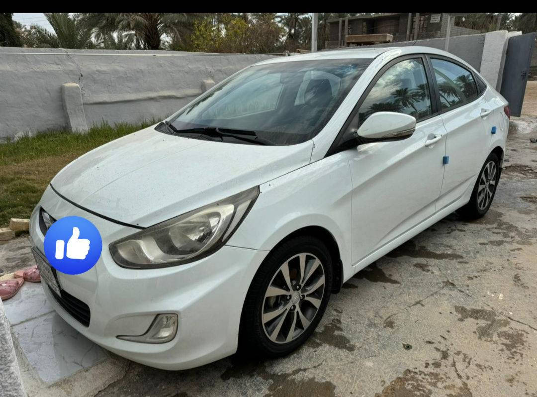 اكسنت مضلع للبيع مديل 2014 بيها صبغ باب الخلفيه  والباقي مكفوله رقم كربلاء مكاني
كربلاء الحسينيه السعر104
 ***********
