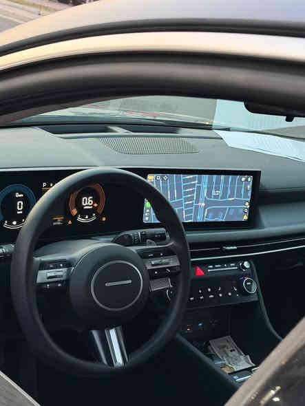 السلام عليكم 
سوناتا موديل ٢٤ للبيع فئة SEL    

السيارة وارد امريكي حادثهة جاملغ امامي عكس السايق وشوية ماخذ من الباب والجاملغ مصلح نفسة بارد بدون صبغ هو والباب وصور الحادث موجودة الي يريدهة على الخاص

 

مواصفات السيارة معروفة ... 

- محرك ٢٥٠٠ تنفس طبيعي . 

- تشغيل بصمة وتشغيل عن بعد . 

- هاند بريك بصمة . 

-كشن سايق كهرباء . 

-كاميرا خلفية دوارة ٣٦٠ درجة. 

-اوتوهولد مع توقف ذاتي .

- ٤ انظمة قيادة . 

-شاشة تدعم ابل كار بلي . 

- مقاعد مخمل مع تدفئة.

- لايت زينون عدسة . 

- بك لايت لد . 

السيارة لون اسمنتي ماشية ٢٦ الف كيلومتر حقيقي 

مكان السيارة بغداد / حي الجهاد قرب مجمع السلام السكني 

السعر ٢١٥ $ وبيهة مجال بسيط 

للاستفسار

 

*********** 

( صور السونار مرفقة 👇🏻)
