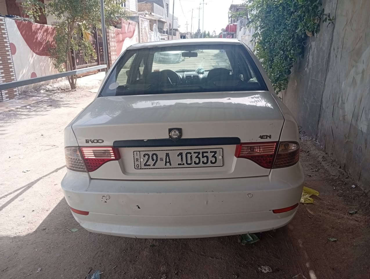 السلام عليكم سمند سورون موديل 2012 سيارة مبدل فقط البنيد والدعامية الأمامية 
اتصل 
 *********** السعر 42 ،$
 بابل ناحية النيل
