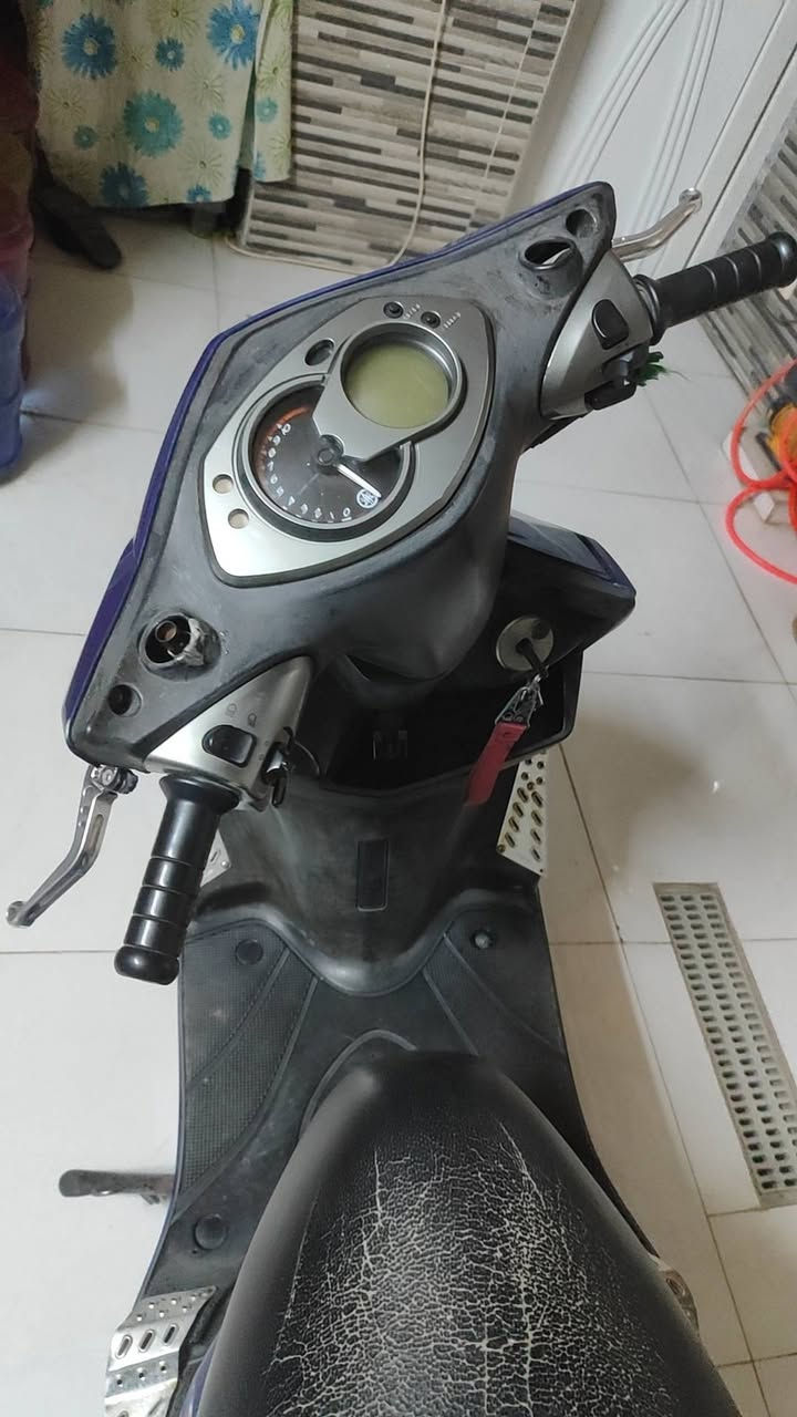 السلام عليكم دراجة للبيع سكنس فحل  الدراجة خير من الله شلعة ومعدل دراجة صالها اقل سنة عندي دراجة رمبة نزلتها على ايدي وبدل الها كله دهن موتل كل 15يوم يتبدل الدهن ودراجه ممتعوبه على ايدي الله شاهد تجي وشوف بعيونك واني خادم الكم اي شخص يجي وكل هلا بي والف عافية على الي ياخذها الدراجه كلها على البلادي بس بيها يدات رياضيه بك لايت رياضي عنوان دراجة ((بغداد مدينة الصدر)) اي استفسار راسلني وتشلع عيوني ❤


**إذا كنت صاحب هذا الإعلان وتريد حذفه لأي سبب، رجاءا أرسل رسالة إلى الدعم الفني**