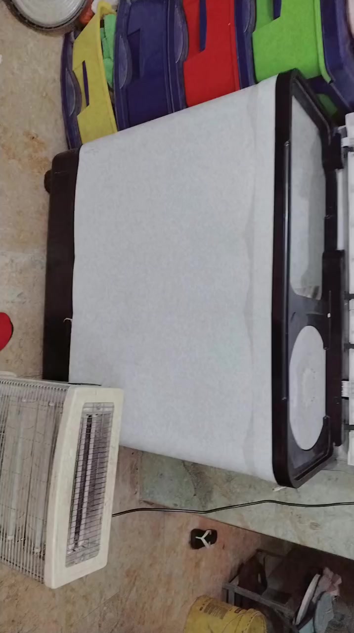 غساله ماركه كورال للبيع جديده مداخله تصليح ابد الحجم ٣٠ كيلو اكس لارج تغسل بطانيه نفرين تنشف ملاحف العنوان بغداد حي الكوفه ***********
