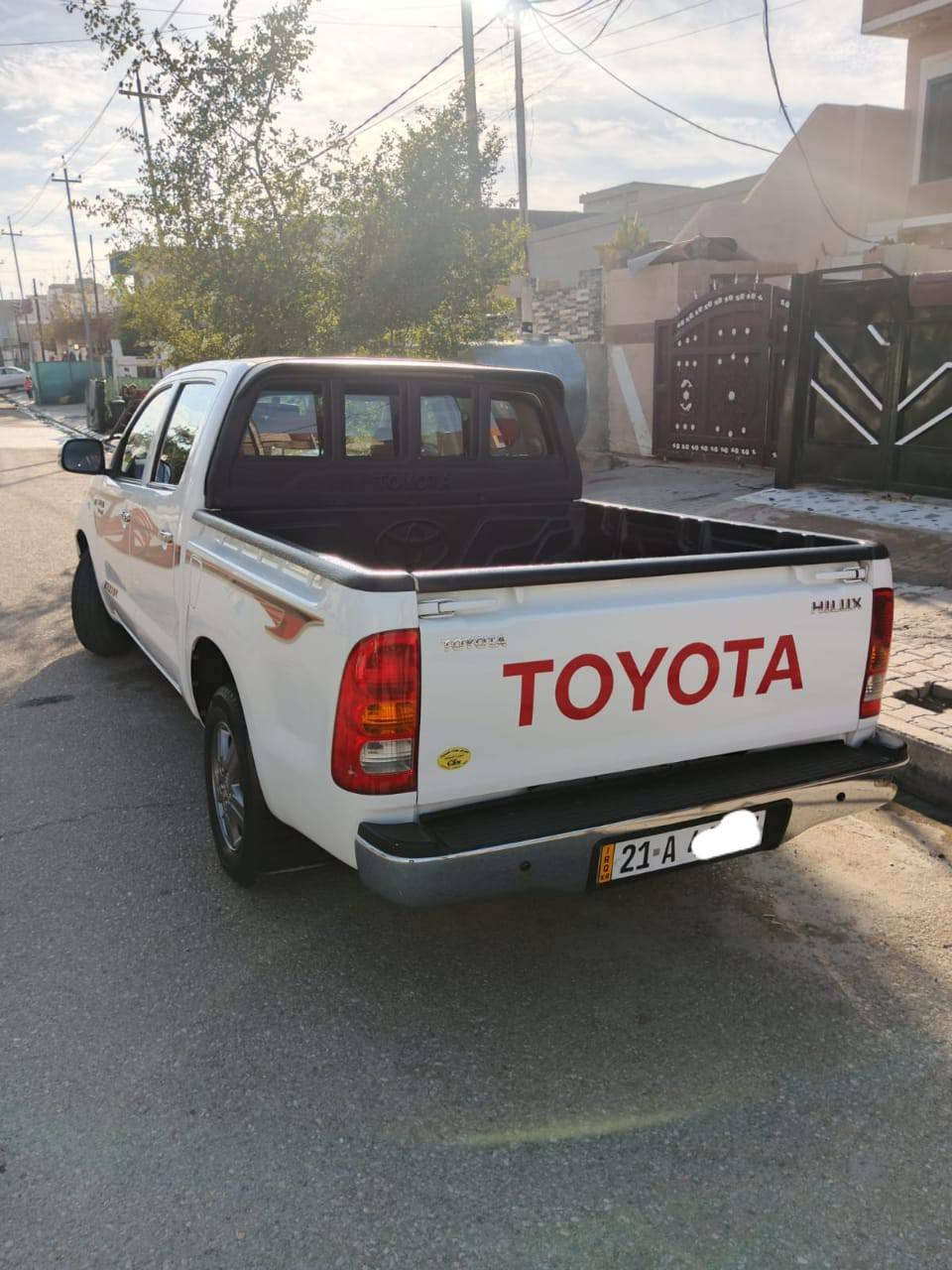 تيوتا هايلوكس 2010 كويتي شاصي 19
محرك واكسل مامفتوح لاصرف لابخار بالشرط
تبريد على وضع الشركه 
السعر 168 قفل 
رقم الهاتف ***********
العنوان كركوك حي العسكري
