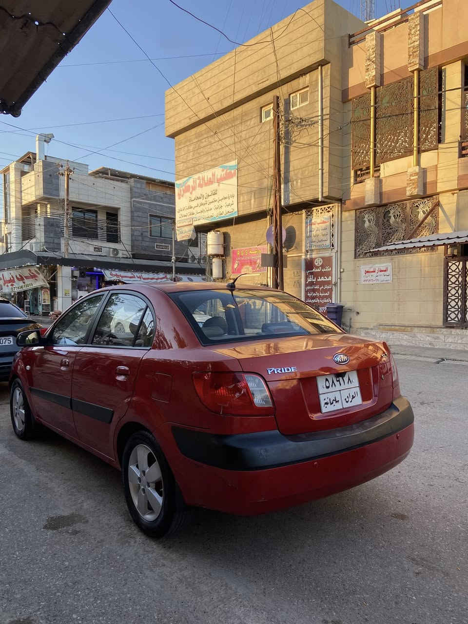 السلام عليكم كيا برايد 2008خليجي السيارة بدون ظربه بدون صبغ مكينة 1600السيارة جاهزه تبريد ثلج موصفتها مري شفط تحكم لمس تحكم استيرن هيترات بالكشن جام كهربائي شاشة كامرة حساسات خلفية بلادي السيارة رقم سليمانية بأسمي السعر 80 وبيها مجال تفاصيل اكثر هاتف *********** مكان سياره ديالى بعقوبه
