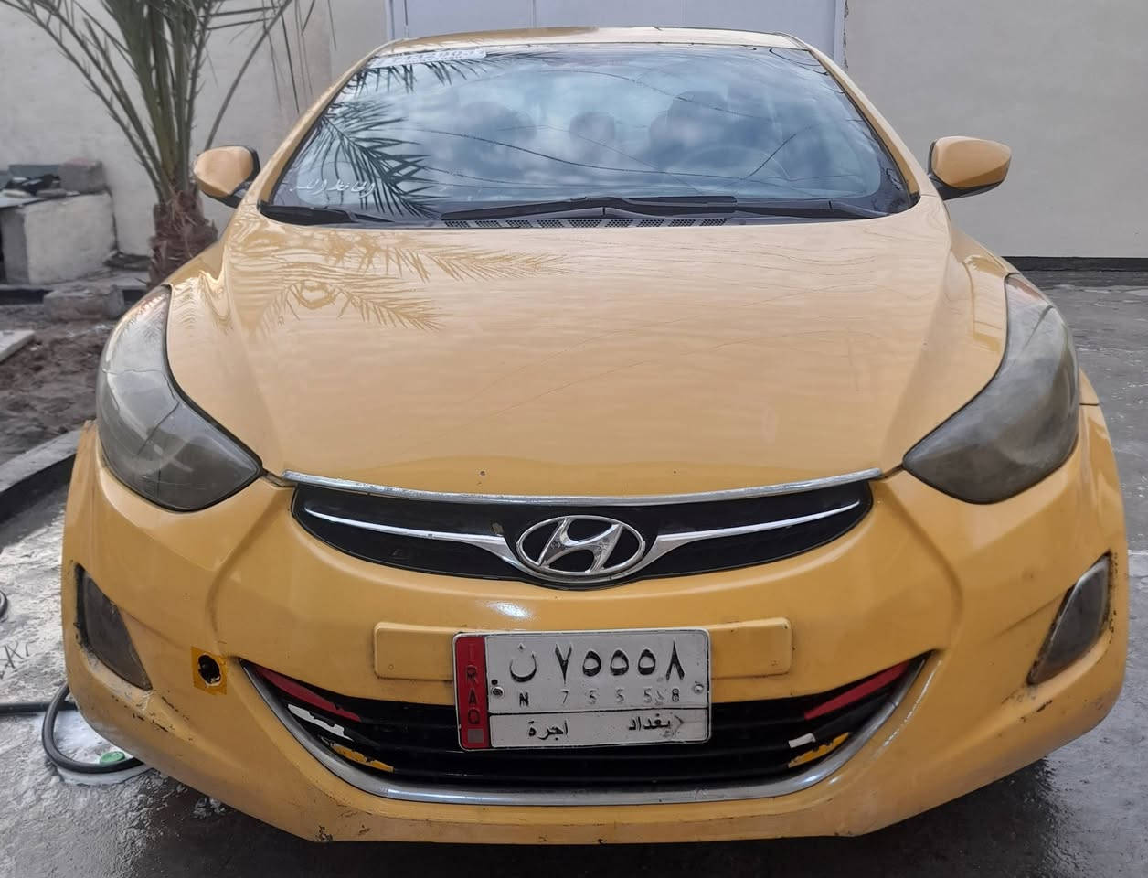 اللنترا ٢٠١١ وارد أمريكي بدون حادث اكلين ليبل واحد وبدون ايرباك عندي صور الوارد ساحبهن ورقيات بالعراق بيها طخه بالجاملغ مصورها ما مصلحه تبريد ثلج كير ومحرك خير من الله صدر أمامي وخلفي جديد تخم تاير جديد اني شادهن شاشة تاب كاميرا دوشمة أرضية وكشنات رقم بغداد مشروع وطني سنوية ما ساقطة مصفرة هيئة وغرامات تحويل ثاني يوم 
السعر ٩٠ وبيها مجال بسيط 
مكاني بغداد مدينة بسماية 
***********
