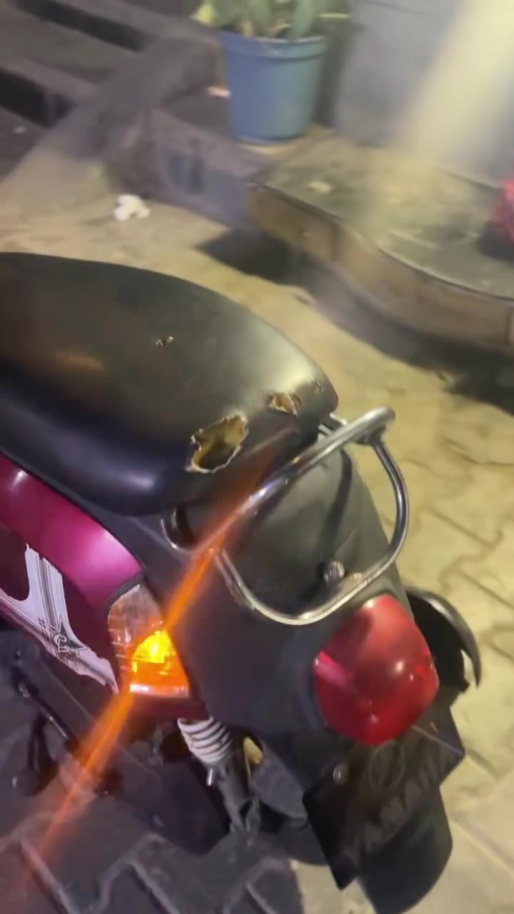 دراجه بوليس لبيع دراجه نضيفه بلاديه ما متعوبه ماشيه قليل كهربائياته شغاله اي استفسار عل واتساب ***********
