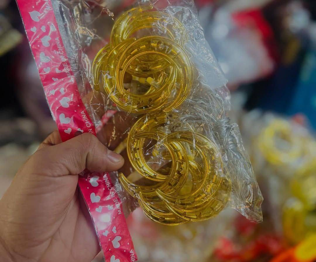 نشره رمضانيه🌙

متوفر ب3اشكال


**إذا كنت صاحب هذا الإعلان وتريد حذفه لأي سبب، رجاءا أرسل رسالة إلى الدعم الفني**