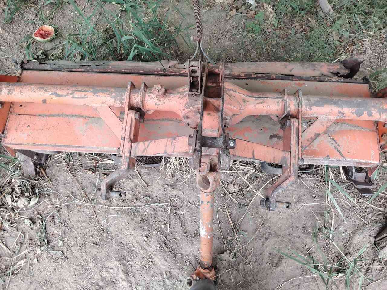 السلام عليكم كيلة كابوتة للبيع كاملة جديده عل فحص مكان الحاتمية الاستفسار ***********
