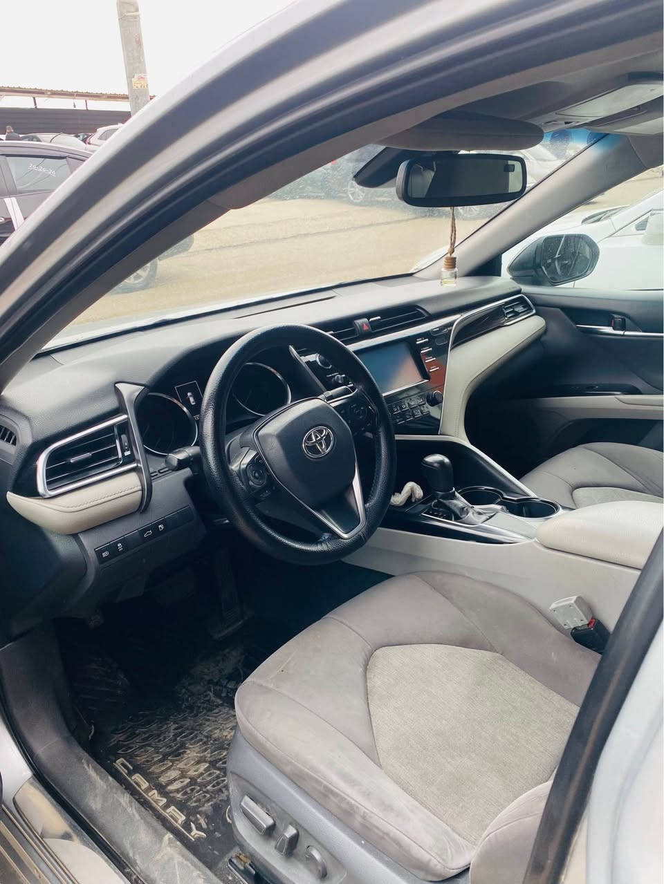 تويوتا كامري وارد أمريكي موديل 2018 LE بصمة 
رقم سليماني رقم سنوي جديد تحويل وكالة شرط 
كير محرك شرط 
بوند جاملخ باب صبغ ارباك سكان سستم 
كير محرك شرط 
ماشي ١٢٠
مكان سيارة عقرة 
سعر ١٥٥ مجال اكر, نينوى


**إذا كنت صاحب هذا الإعلان وتريد حذفه لأي سبب، رجاءا أرسل رسالة إلى الدعم الفني**