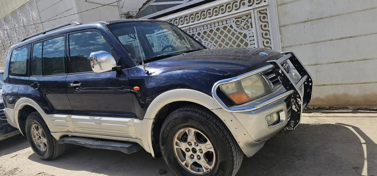 باجيرو ٢٠٠٢  سياره ع وضع الوكاله  كير ومكينه  وتبريد وتخم  تايرات جديد كله وضع وكاله  ٣ قطع تبريد شاشه وكامره  ٧ راكب
مكينه ٣٠٠٠  لايت زنون بلاد  رقم بغداد انكليزي باسمي مداور ثاني يوم  سعر ٧٧ قابل للتفاوض *********** الاتصال  متوفر واتساب  مكان سياره ديوانيه
