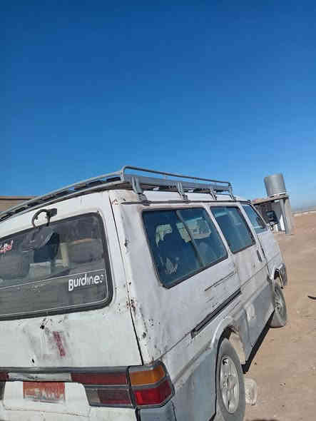 السلام عليكم كيه بسته موديل ٩٤رقم بغداد احمر شرط الوكاله كير اكسن جديد محرك بي صرف السعر ١٧وبي مجال قليل ***********
